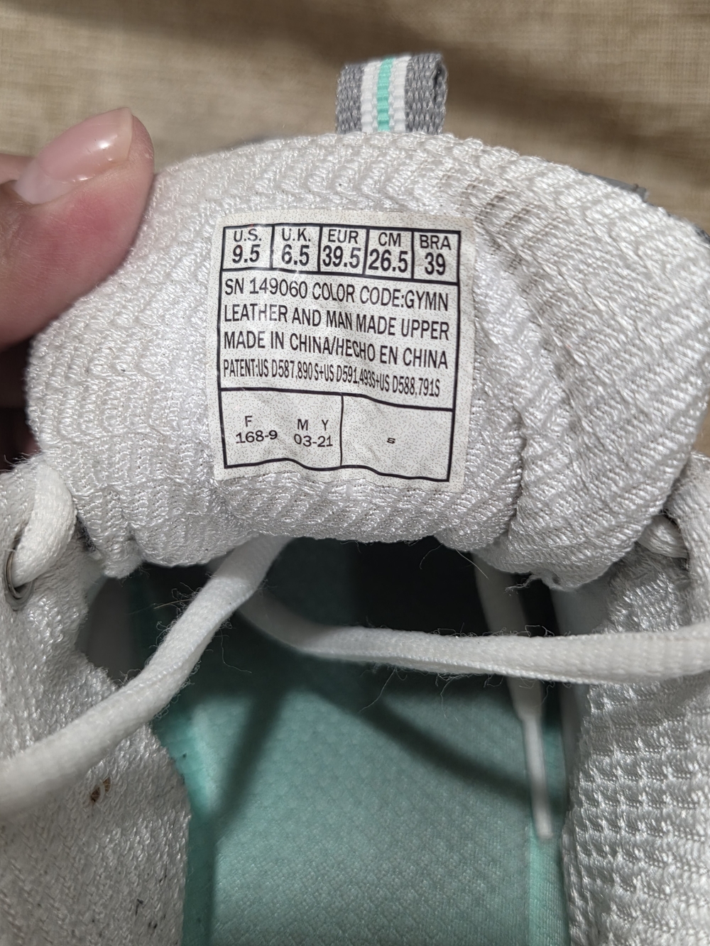 Skechers D'Lites Sparkling Rain sneakers in Gray Womens 9.5 - Picture 10 of 10